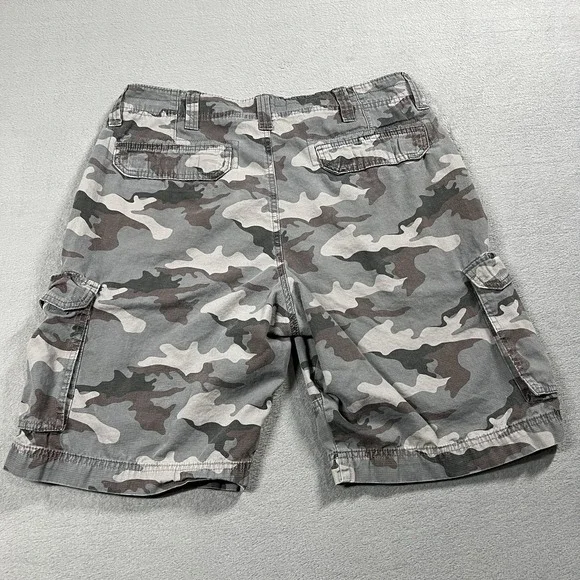 Wrangler Cargo Shorts Mens 36 Green Camo 10" Ripstop Utility Military - Picture 2 of 10